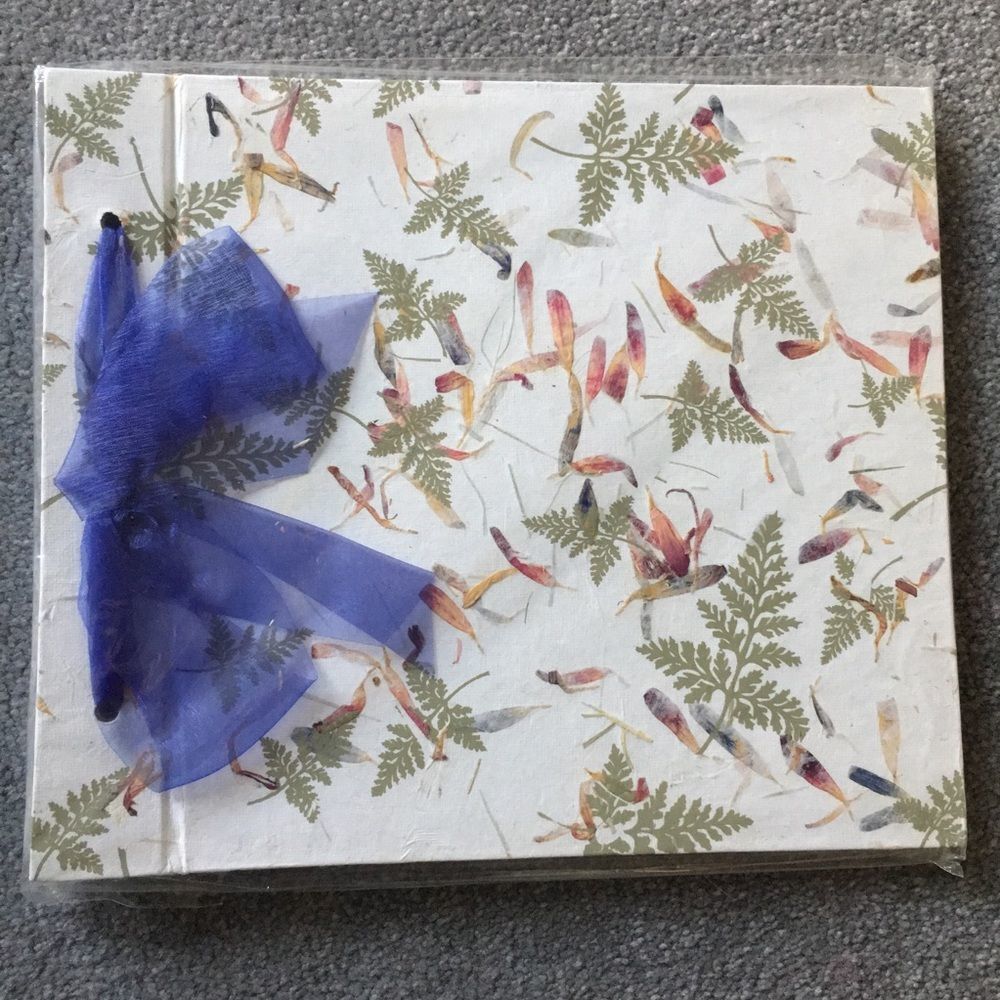 Small Nature-Inspired Photo Album‎ with Ribbon